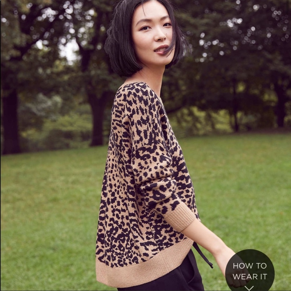 LOFT leopard sweater. EUC